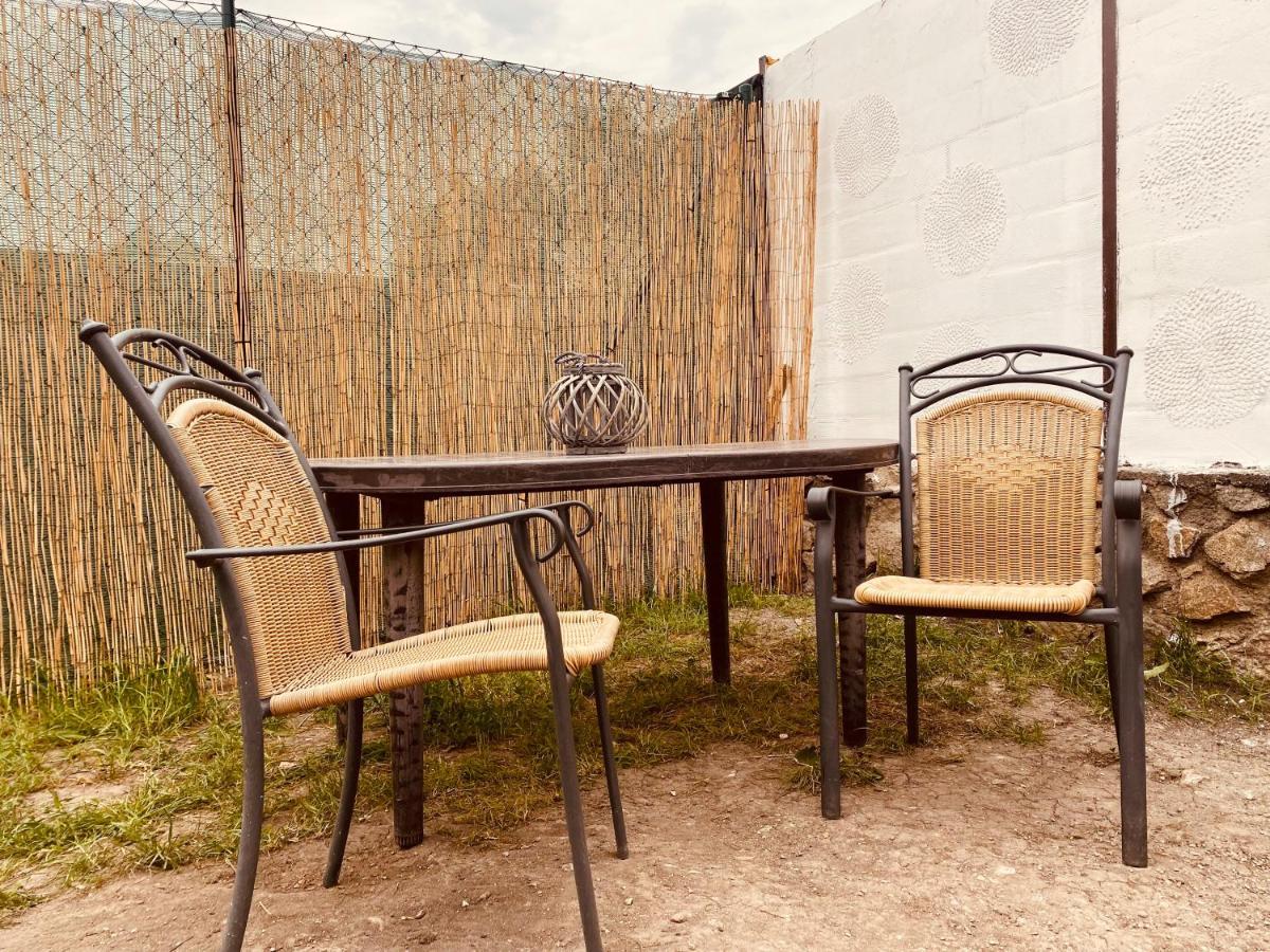 Chatky Daniel-Mikulov, A Private Campsite Just For You ภายนอก รูปภาพ